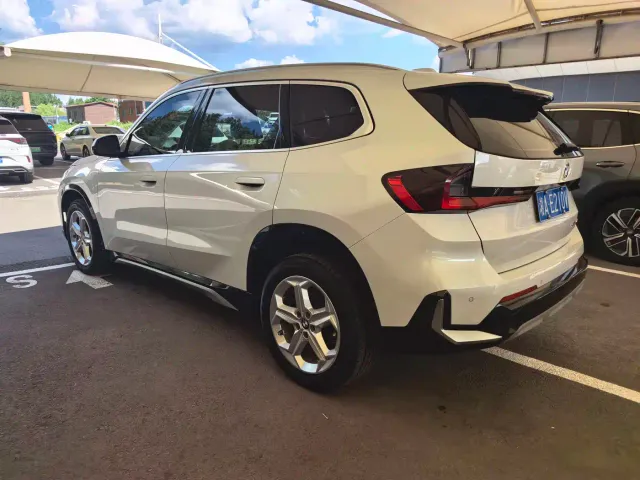 BMW X1 — Фото автомобиля 23