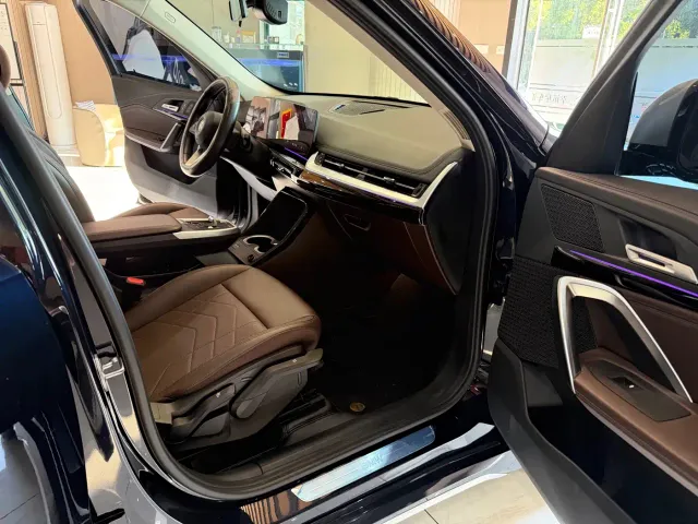 BMW X1 — Фото автомобиля 11