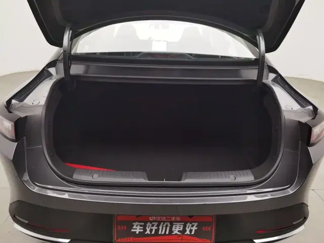 Changan Eado — Фото автомобиля 16