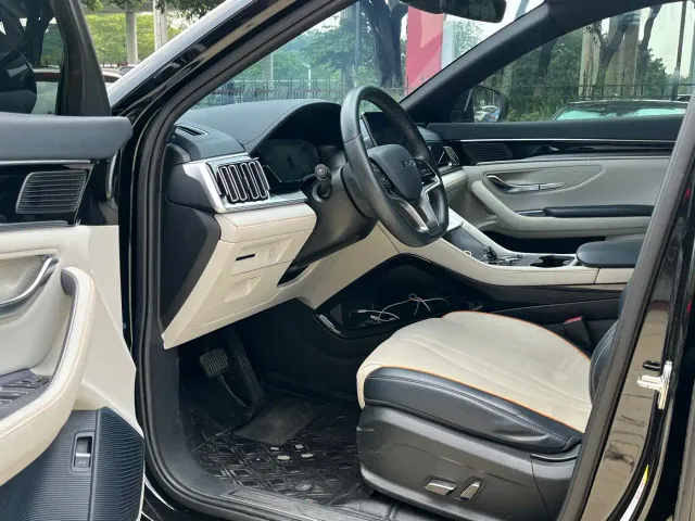 BYD Song PLUS — Фото автомобиля 9