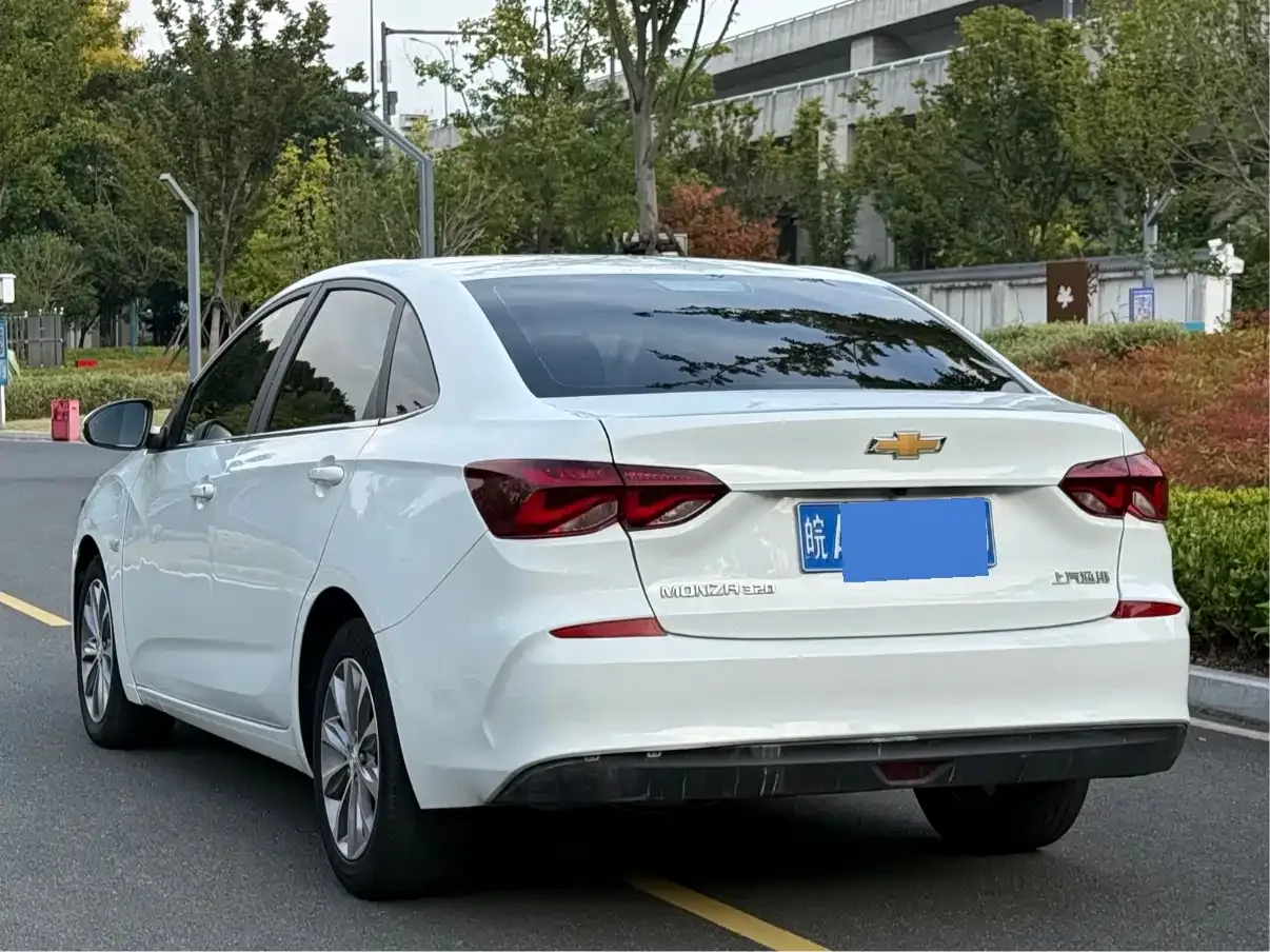 Chevrolet Monza 2022 320 Automatic Enjoyment Sunroof Edition — Фото автомобиля 6