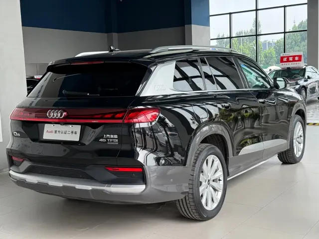 Audi Q6 — Фото автомобиля 5