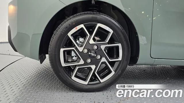 Kia RAY Новый Kia Ray Signature — Фото автомобиля 3
