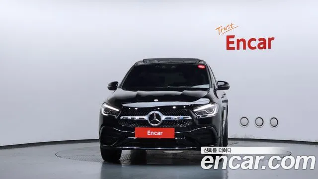 Mercedes-Benz GLA-Class H247 — Фото автомобиля 3