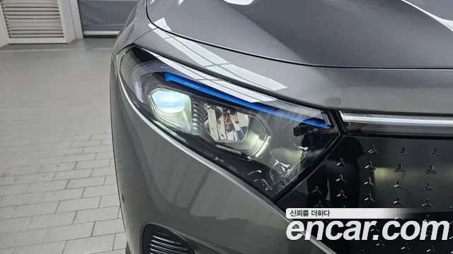 Mercedes-Benz EQB — Фото автомобиля 22