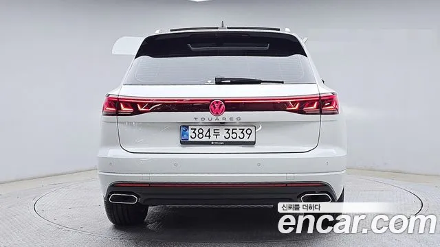 Volkswagen Touareg Generation 3 — Фото автомобиля 4