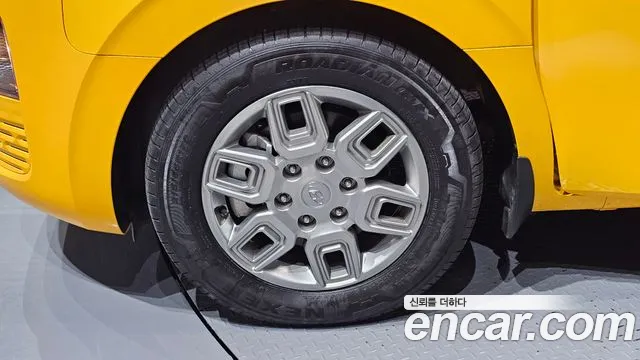 Hyundai Staria — Фото автомобиля 5