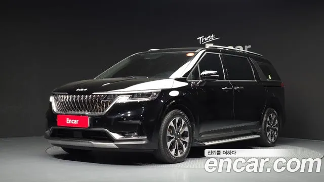 Фотография автомобиля — Kia Carnival 4th Gen