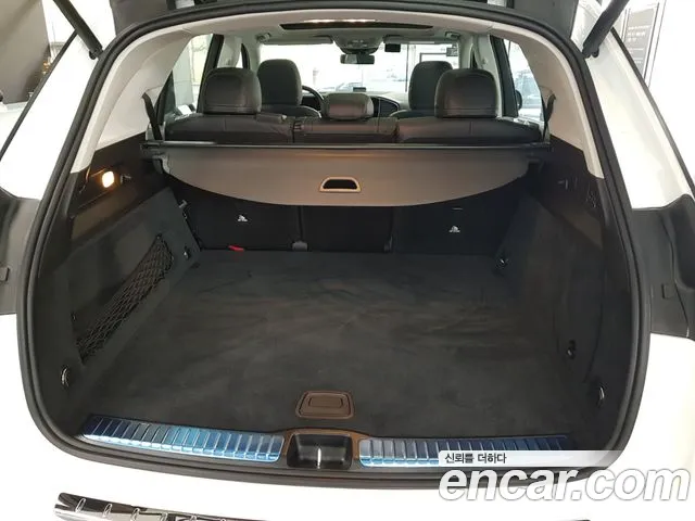 Mercedes-Benz GLE-Class — Фото автомобиля 11