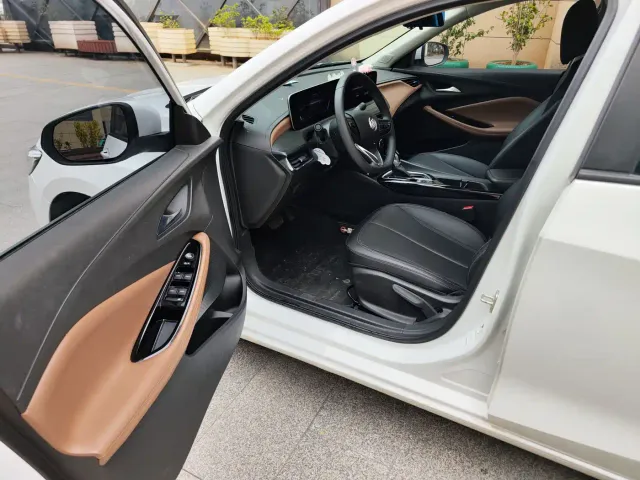 Buick Verano — Фото автомобиля 7