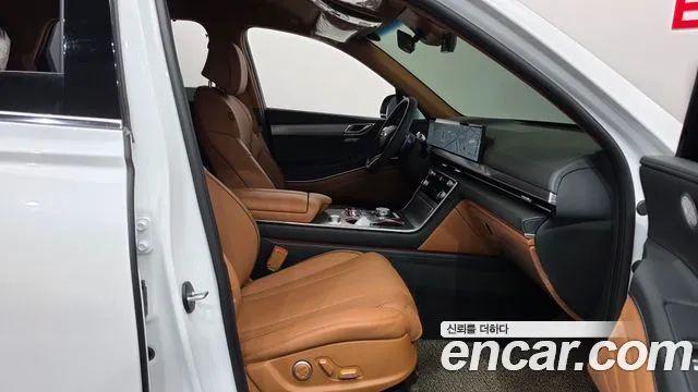 Genesis GV80 — Фото автомобиля 16