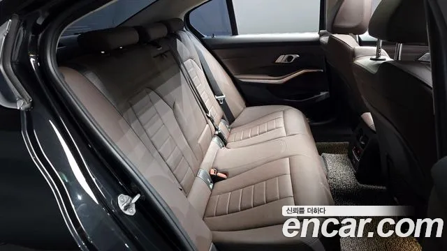 BMW 3-Series 3 серия (G20) 320i Luxury — Фото автомобиля 26