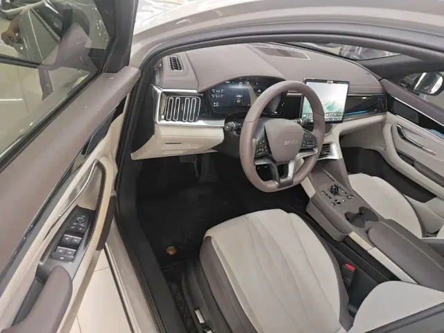 BYD Song PLUS — Фото автомобиля 15