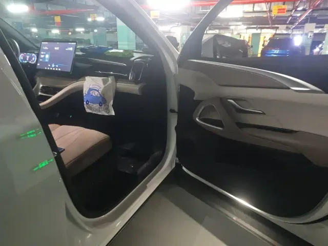 BYD Song Pro — Фото автомобиля 19