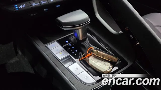 Hyundai Avante CN7 — Фото автомобиля 9