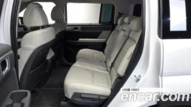 Hyundai Santafe Santa Fe (MX5) Бензин 2.5T 2WD — Фото автомобиля 4