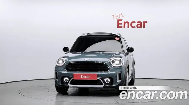 MINI Countryman — Фото автомобиля 2