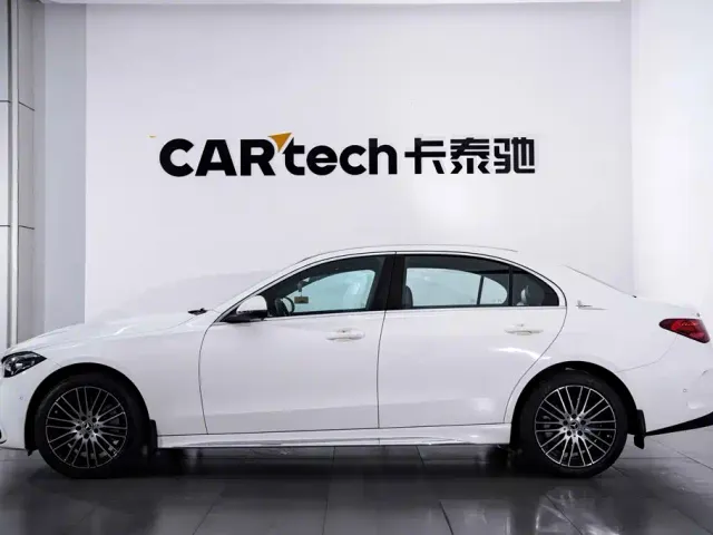 Mercedes-Benz C-Class — Фото автомобиля 8