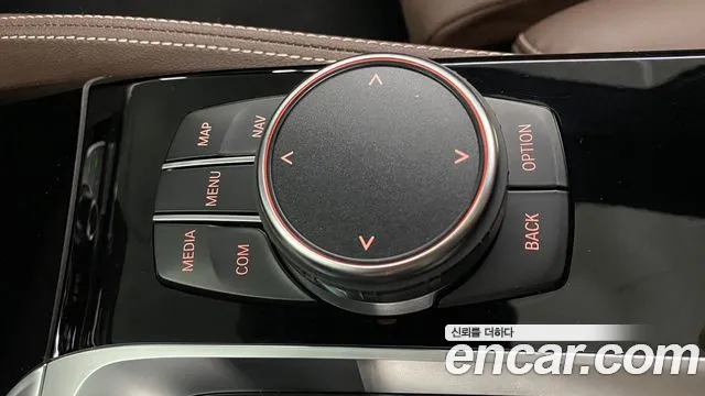 BMW 5-Series — Фото автомобиля 15