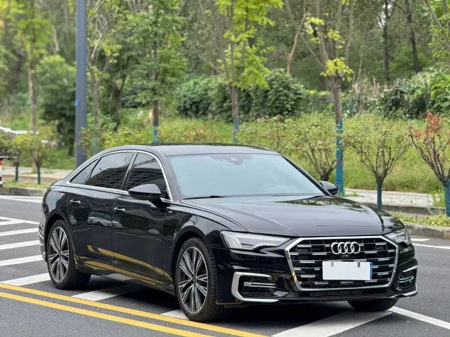 Audi A6L — Фото автомобиля 3