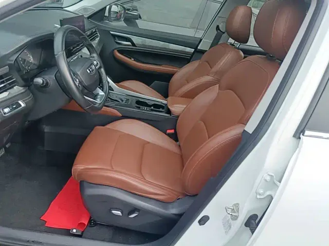 Geely Vision X6 — Фото автомобиля 14