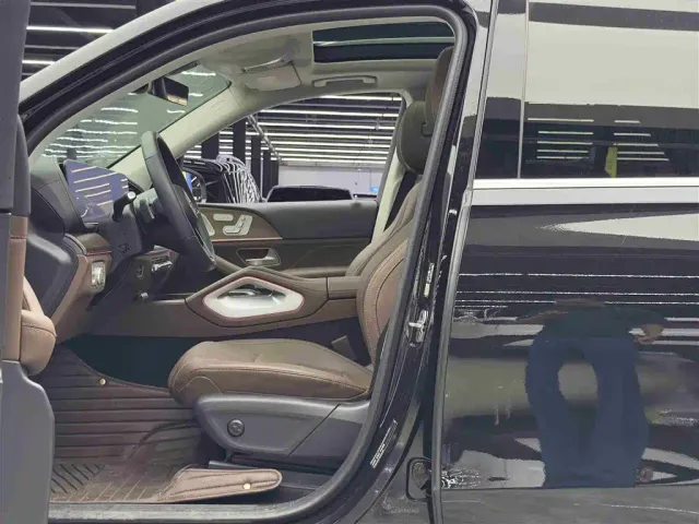 Mercedes-Benz GLE-Class — Фото автомобиля 6