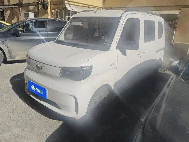 Фотография автомобиля — Wuling Zhiguang NEV