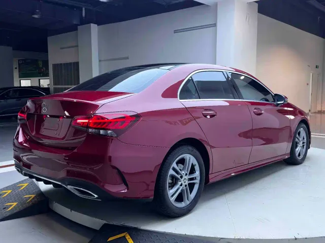Mercedes-Benz A-Class — Фото автомобиля 8