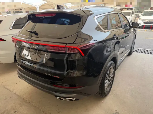 Jetour X70 Plus — Фото автомобиля 2