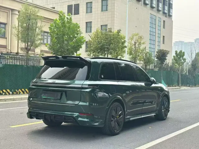 Li Auto L9 — Фото автомобиля 7