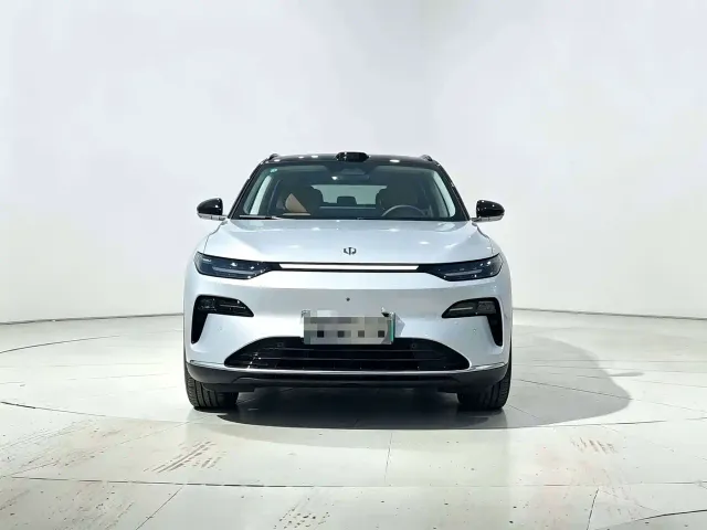 Leapmotor C11 — Фото автомобиля 2