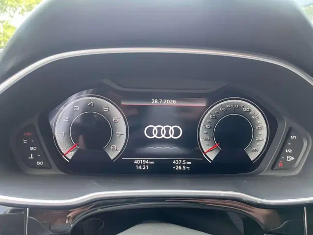 Audi Q3 — Фото автомобиля 12