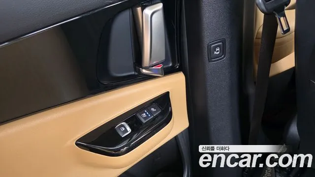 Kia Canival Carnival 4 поколение Бензин 7 мест Outdoor — Фото автомобиля 18