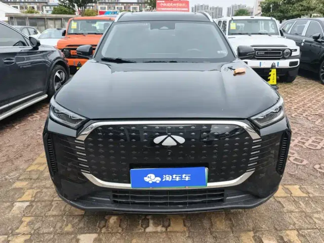 Chery Fengyun T8 — Фото автомобиля 2