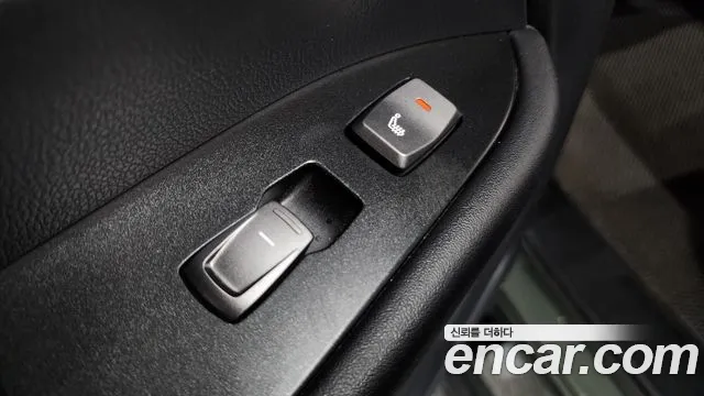 KG_Mobility_Ssangyong Rexton Новый Rexton Sport Дизель 2.2 4WD — Фото автомобиля 18