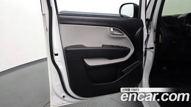 Kia RAY Новый Kia Ray Фургон — Фото автомобиля 24