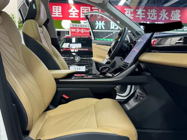 Geely Boyue L — Фото автомобиля 16