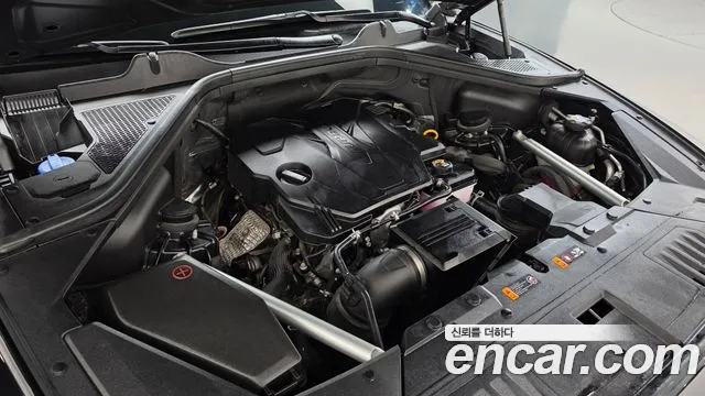 Genesis GV80 — Фото автомобиля 9