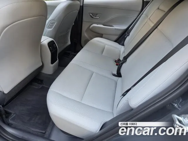 Hyundai Kona SX2 — Фото автомобиля 15