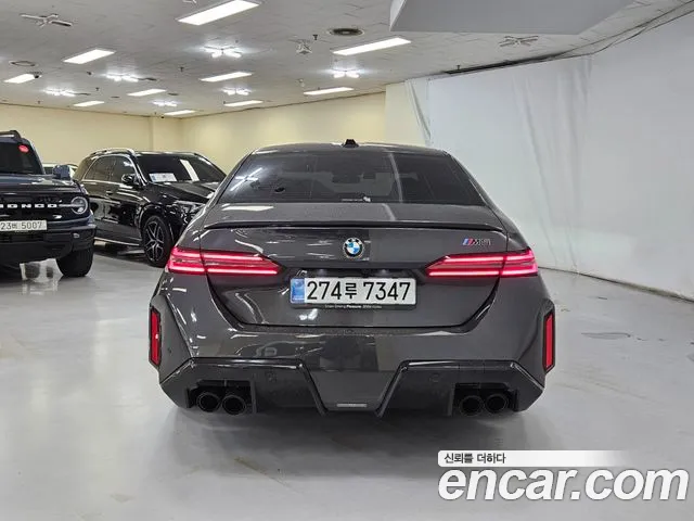 BMW M5 G90 — Фото автомобиля 5
