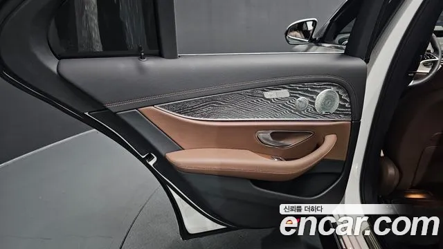 Mercedes-Benz E-Class W213 — Фото автомобиля 14