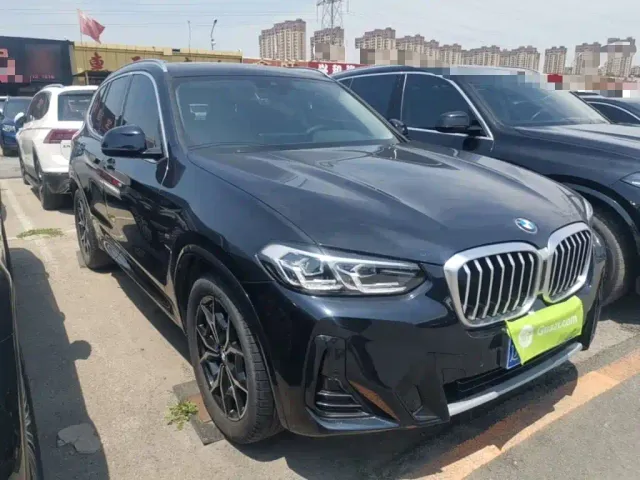 BMW X3 — Фото автомобиля 3