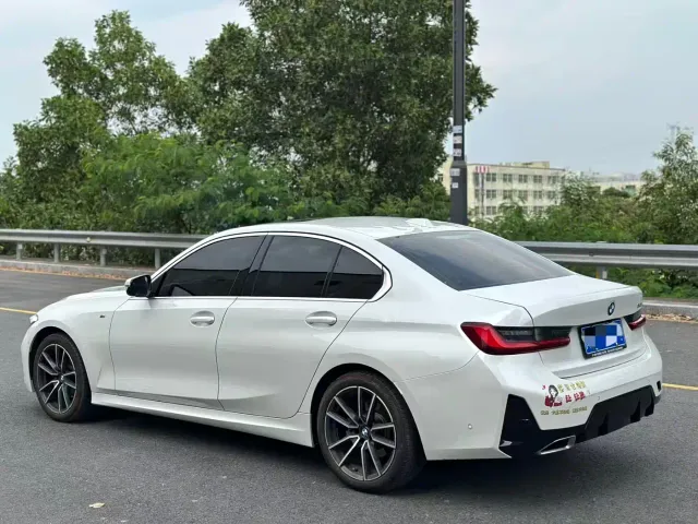 BMW 3 Series — Фото автомобиля 7