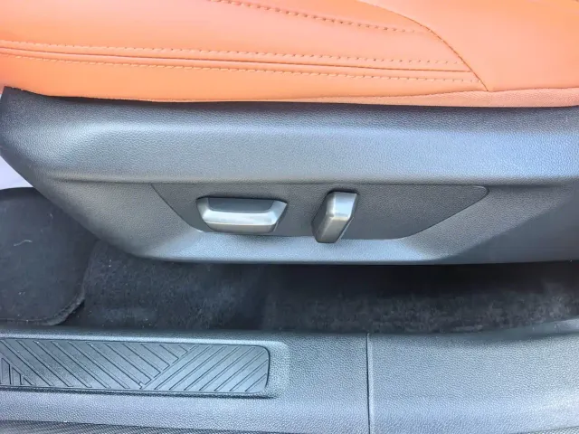 Wuling Starlight — Фото автомобиля 11