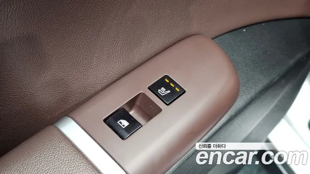Hyundai Grandeur GN7 — Фото автомобиля 30