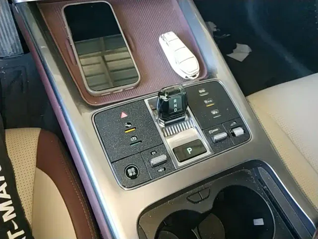 BYD Seal 07 DM-i — Фото автомобиля 13