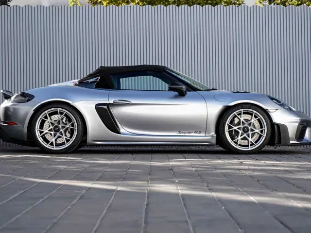 Porsche 718 — Фото автомобиля 5