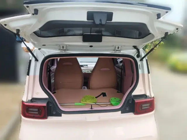 Wuling Hongguang Mini EV — Фото автомобиля 15