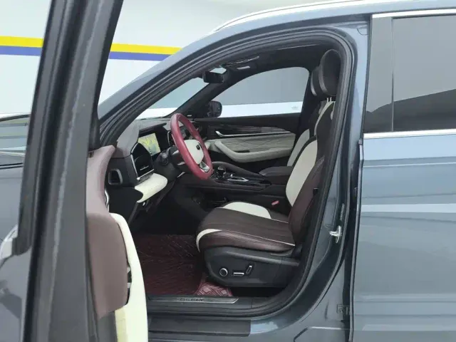 Geely Xingyue L — Фото автомобиля 9