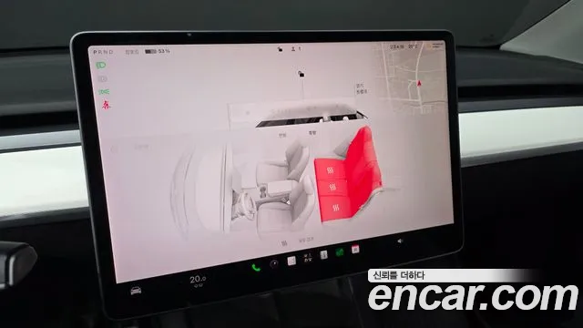 Tesla Model Y — Фото автомобиля 22